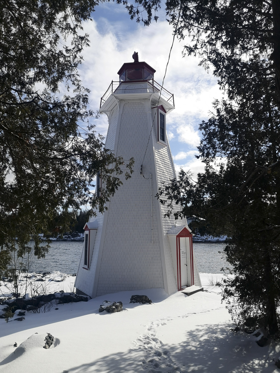 Tobermory Lighthouse (Winter), Tobermory Real Estate, Northern Bruce Peninsula Real Estate