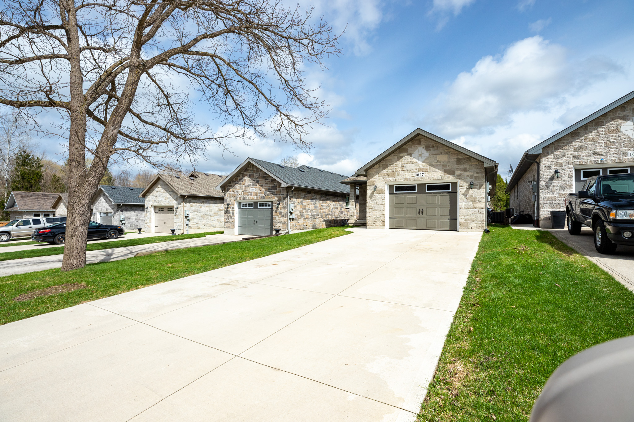 1847 8th Ave West-12
