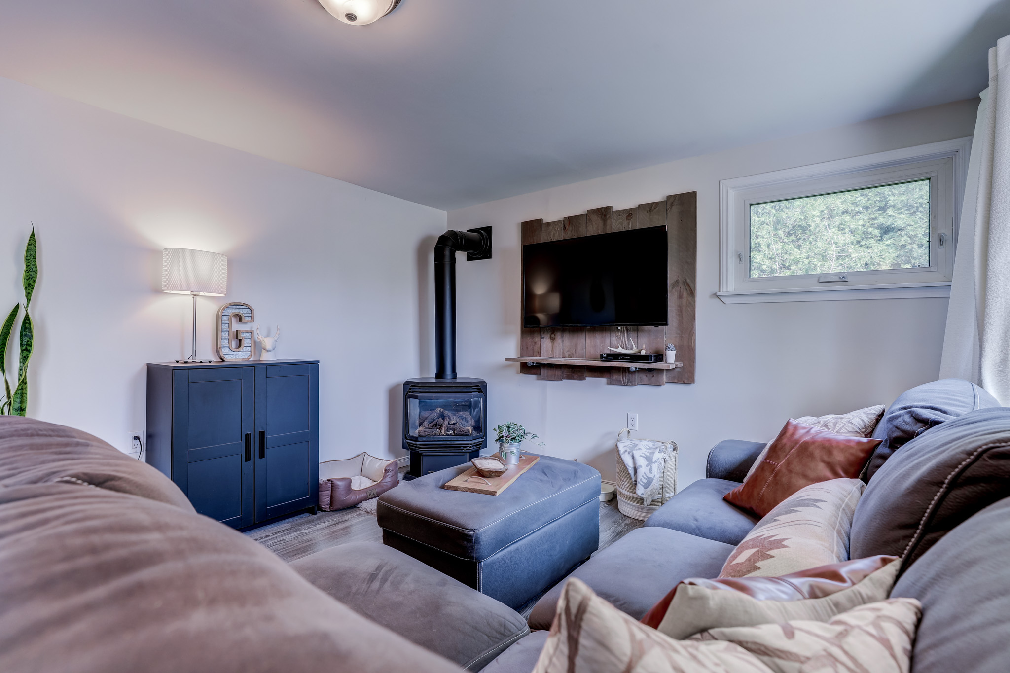 Holland Centre Homes For Sale