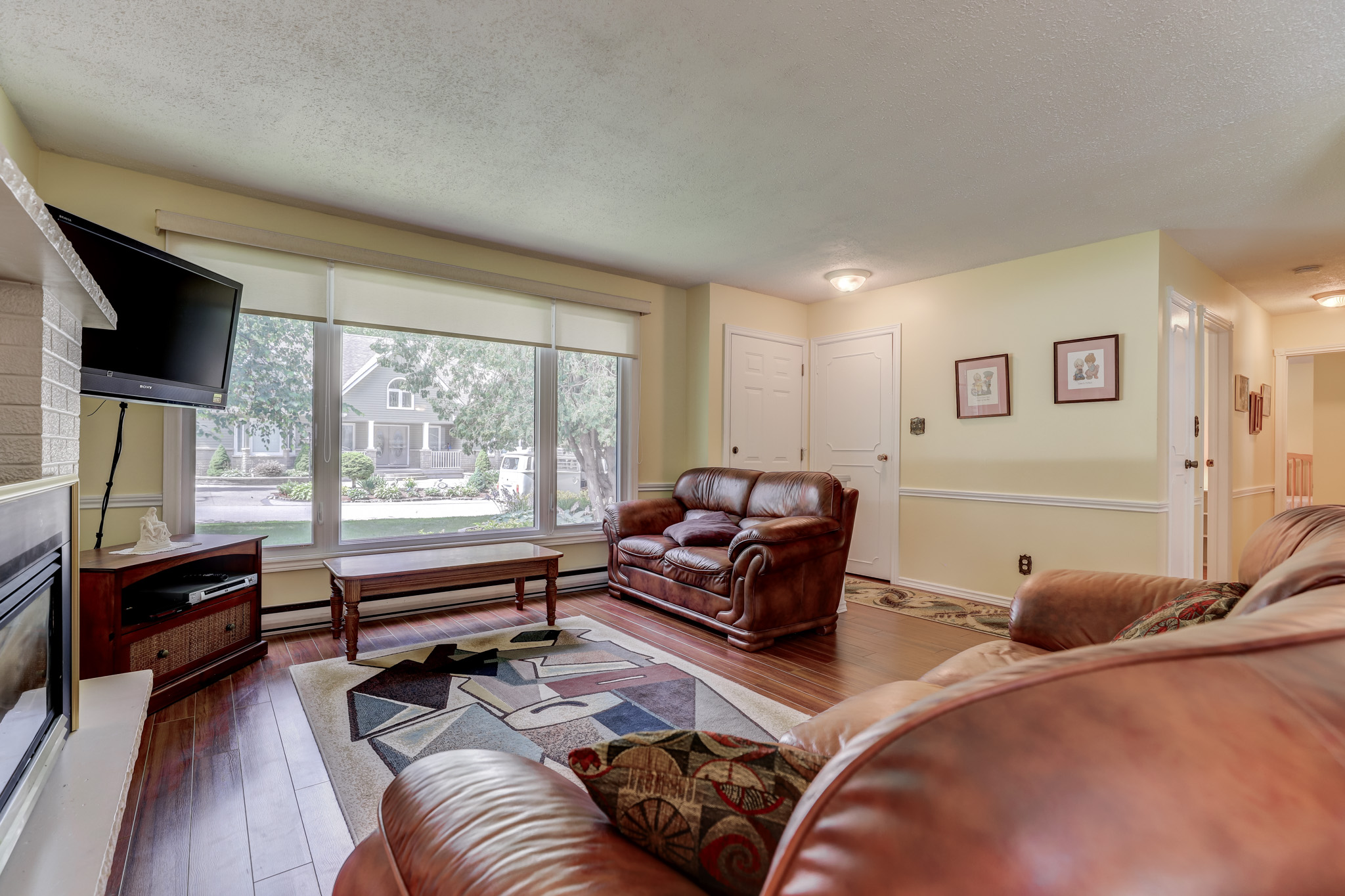 274 windsdoor Blvd