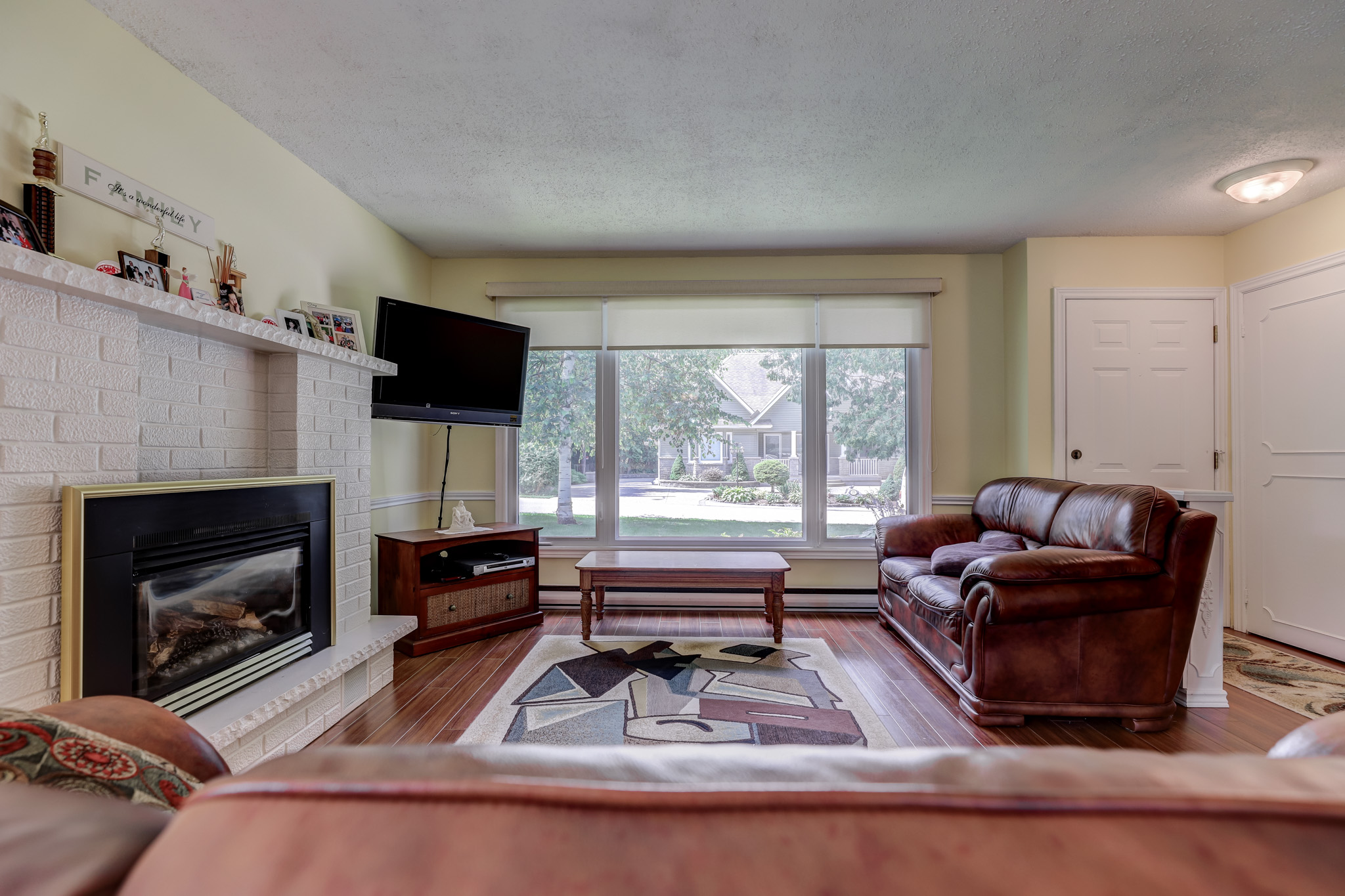274 windsdoor Blvd