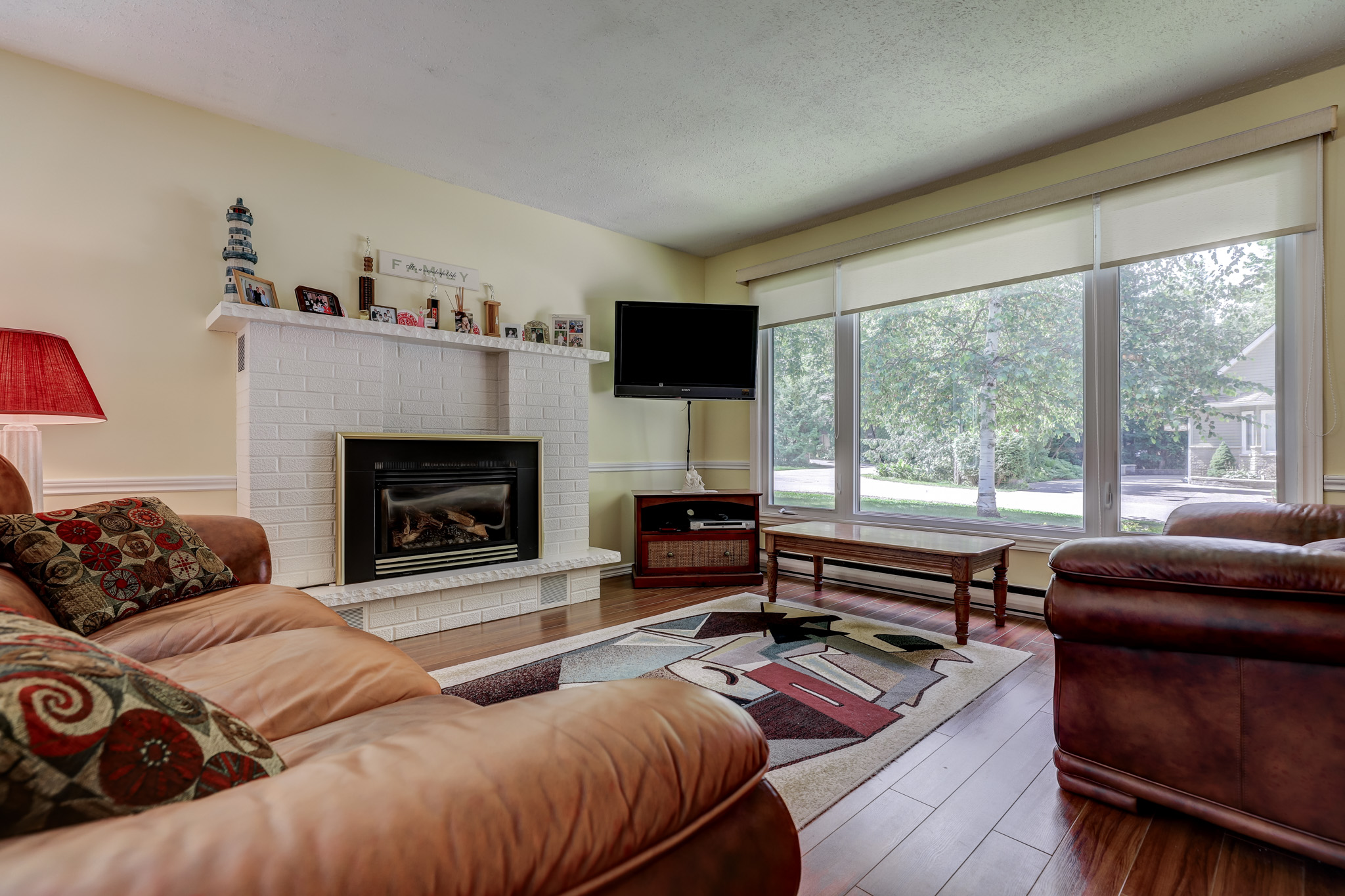 274 windsdoor Blvd