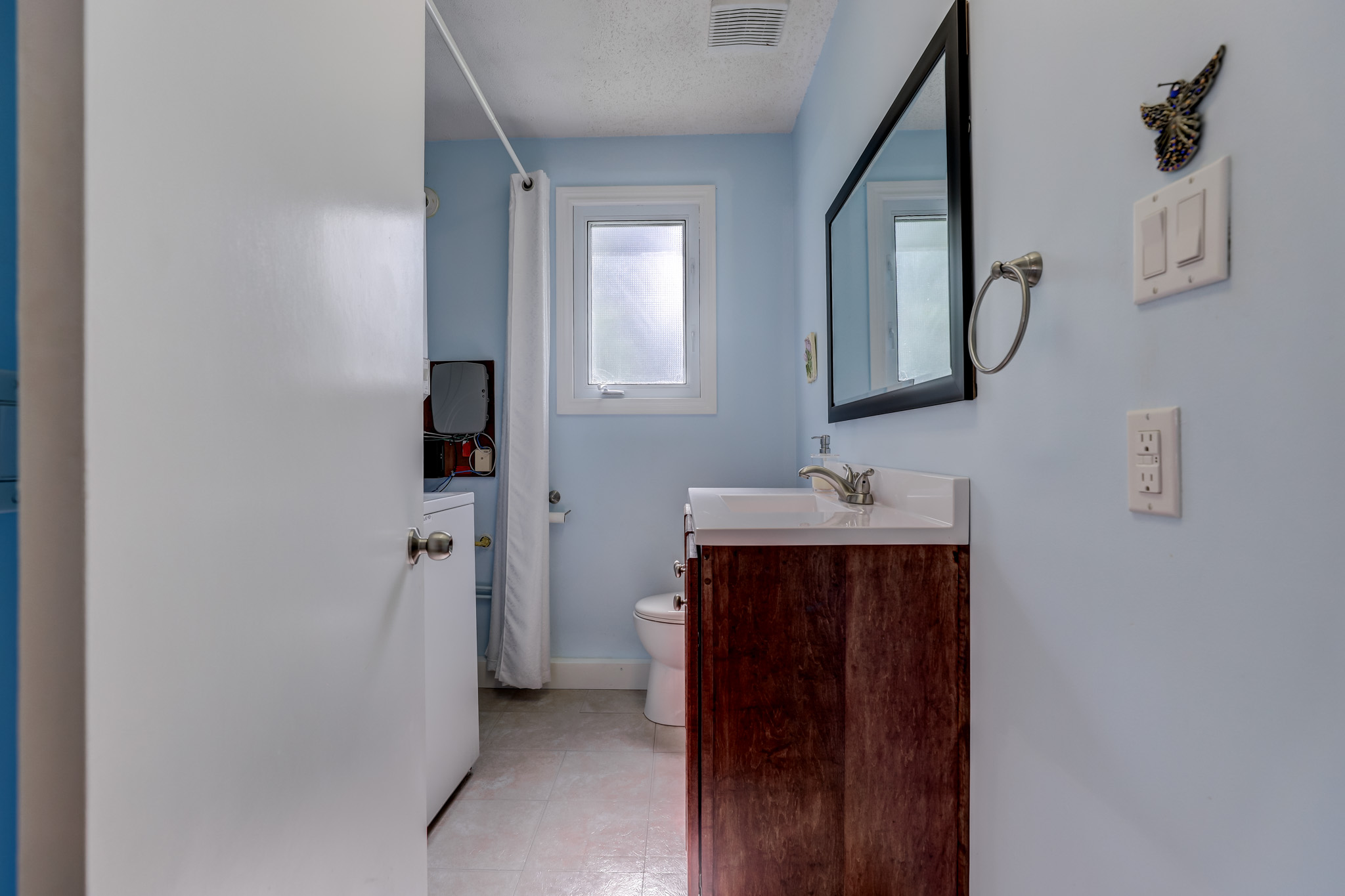274 windsdoor Blvd