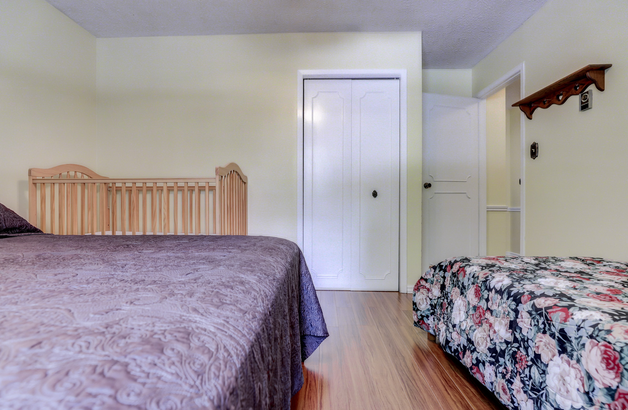 274 windsdoor Blvd