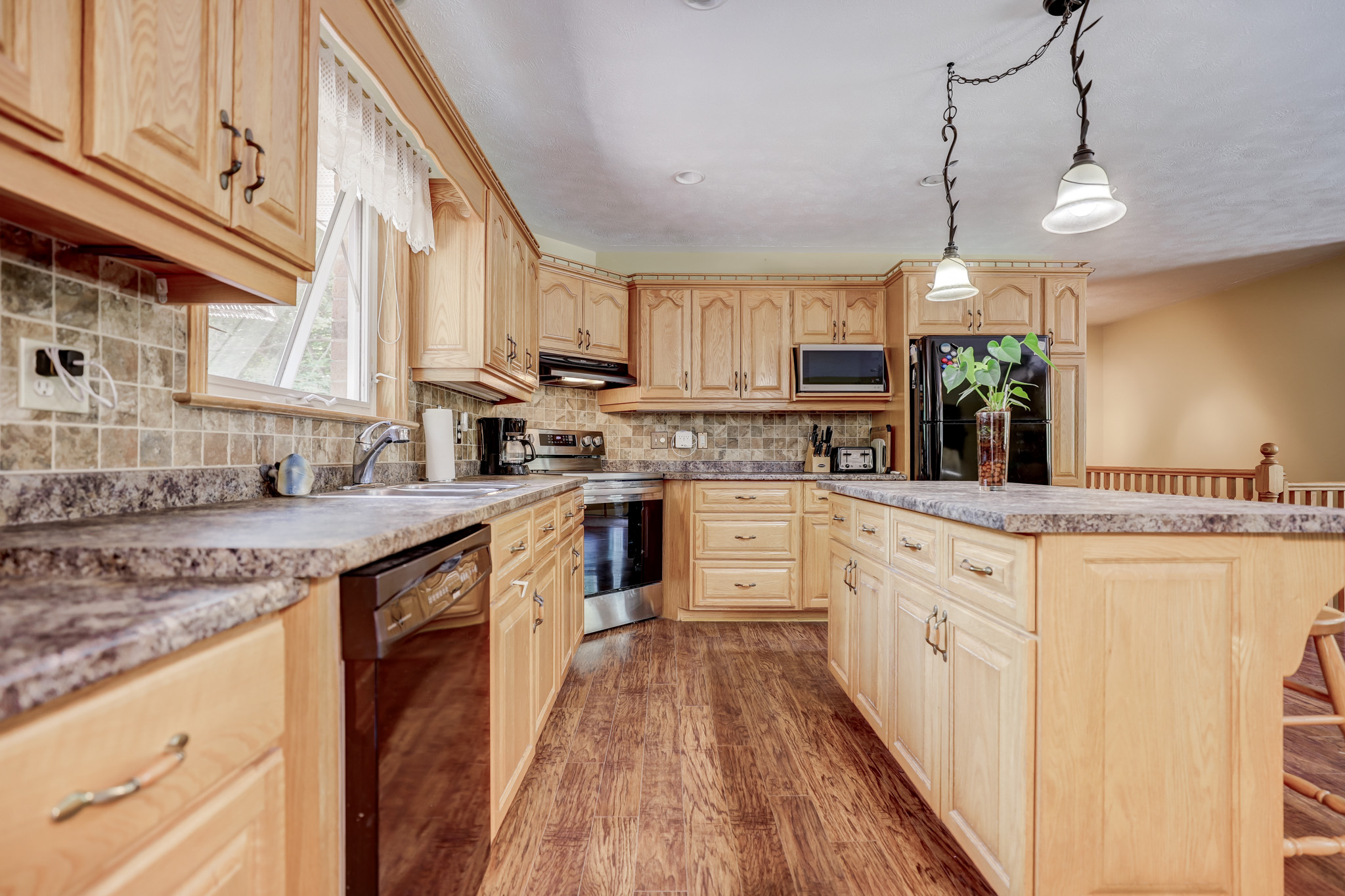 Homes for Sale Chatsworth