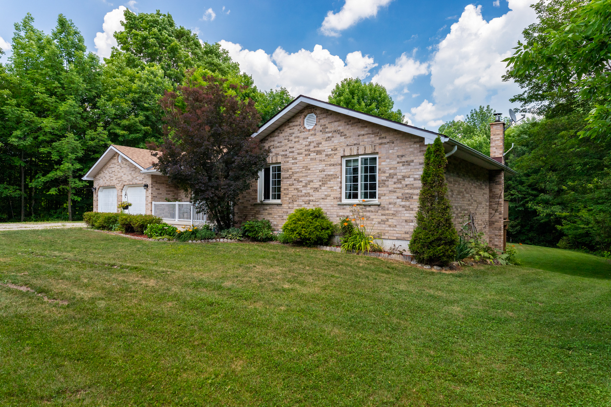Homes for Sale Chatsworth