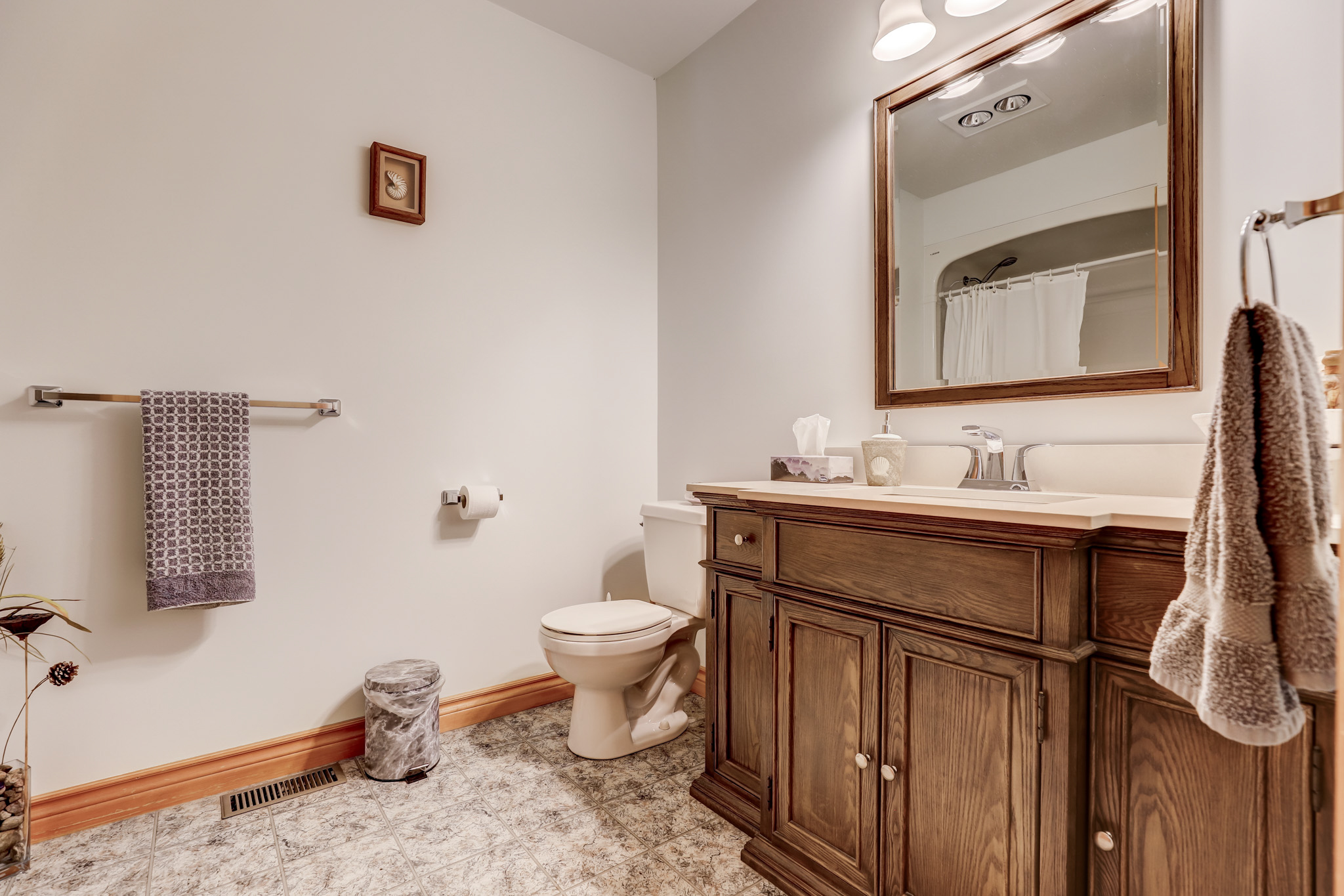 Homes for Sale Chatsworth