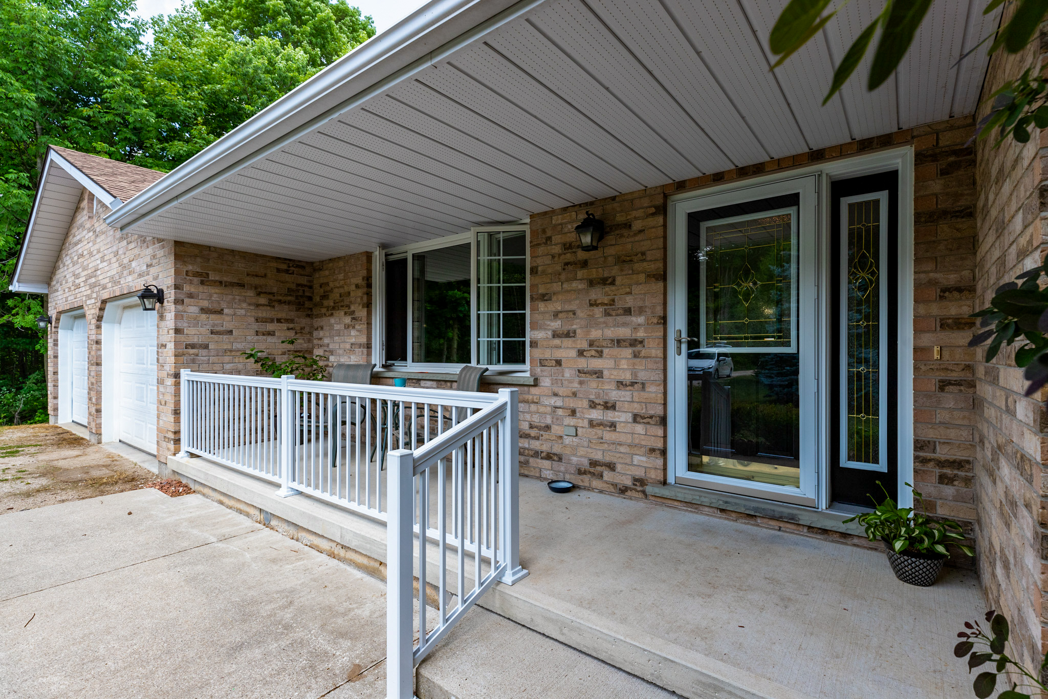 Homes for Sale Chatsworth